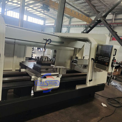 حفرة عمودية كبيرة عالية الدقة Cnc النفط البلاد الأنابيب QK1325x1500 أنابيب الخيوط الدوارة