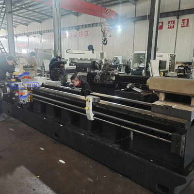 آلية النفط الوطن خيوط آلة Cnc QK1327 Cnc النفط الوطن أنابيب المسمار الخيوط الدوارة