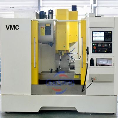 دقة عالية 3 محور Vmc Cnc عمودي مركز معالجة طحن المعادن الدوارة