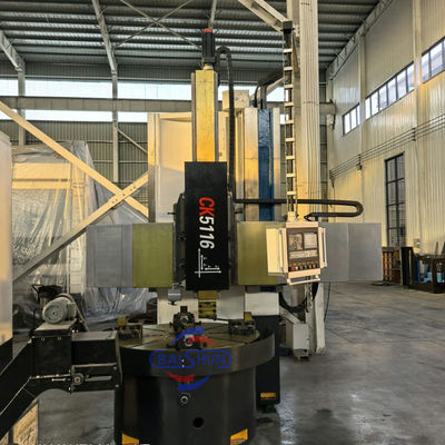 آلة خراطة رأسية CNC ذات عمود واحد بقطر 1600 مم إلى 2600 مم